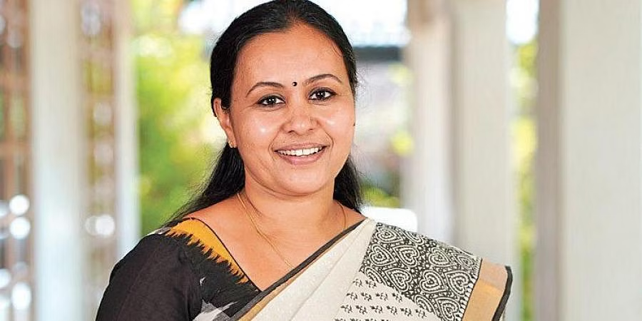 വളയം കൂടുംബാരോഗ്യ കേന്ദ്രത്തിൽ കിടത്തി ചികിത്സ ആരംഭിക്കും : മന്ത്രി വീണാ ജോർജ്ജ്, veena george caste, veena george religion, veena george orthodox, veena george catholic, veena george jacobite, veena george controversies, veena george journalist, veena george husband, veena george family, veena george education, valayam hc, valayalam family health center, valayalam hc contact number, valayam hc contact number, valayam hc doctor, calicutreporter